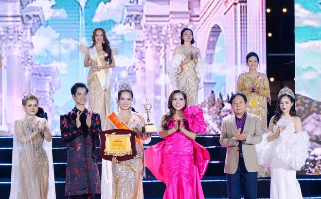 Hoa hậu Doanh nhân Hương sắc Việt Nam 2025: Nữ giám đốc tài chính Hải Phòng đăng quang Hoa hậu Nhân ái