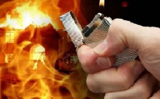 Nghịch tử đốt nhà mẹ mùng 2 Tết