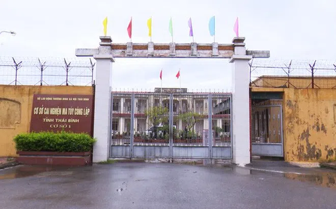 Cán bộ cơ sở cai nghiện "giao" ma túy cho học viên bị khởi tố