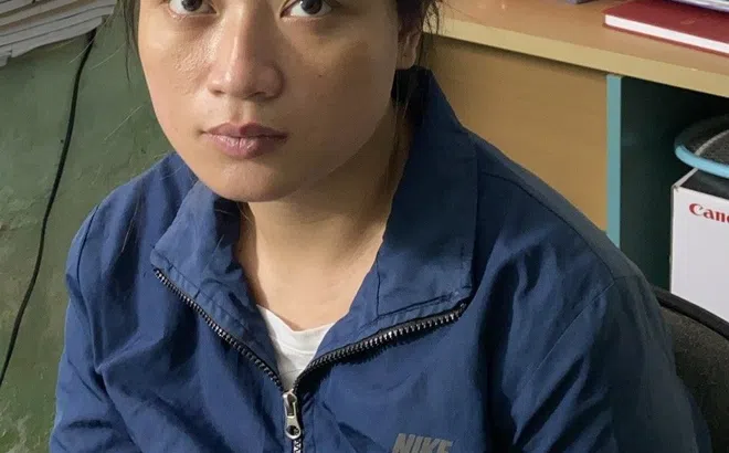 Người phụ nữ thực hiện hàng loạt vụ cướp tài sản ra đầu thú