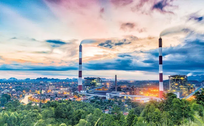 Chủ đầu tư điện than không tự nguyện dừng dự án, Bộ Công Thương tìm cách gỡ