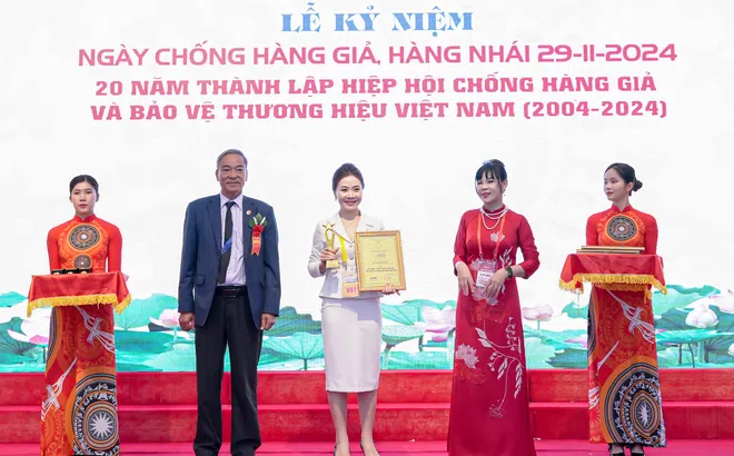 Phòng khám OHIO vinh dự nhận giải thưởng Sản phẩm dịch vụ chất lượng cao do người tiêu dùng yêu thích 2024