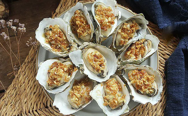 Hàu nướng tỏi thơm ngon, lạ miệng, đảm bảo cả nhà ai cũng thích mê