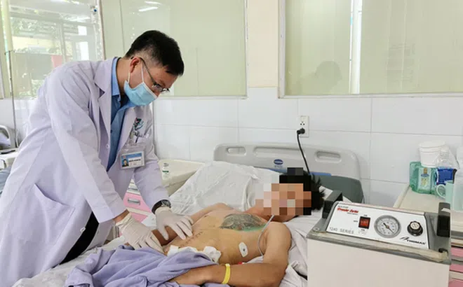 Thanh niên mắc hội chứng hiếm gặp, tự nuốt vào bụng 1 kg kim loại