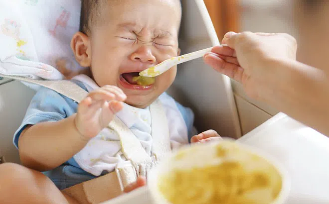 Những sai lầm “to đùng” khi chế biến món ăn dặm mẹ hay mắc phải khiến con suy dinh dưỡng