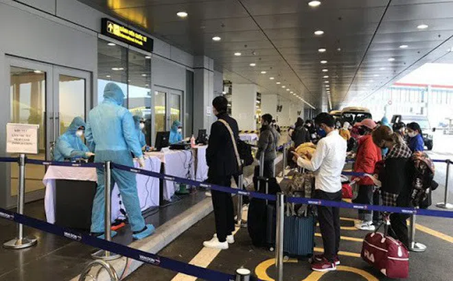 Để lây nhiễm dịch COVID-19: Bộ GTVT yêu cầu Vietnam Airlines kiểm điểm về vi phạm quy chế cách ly